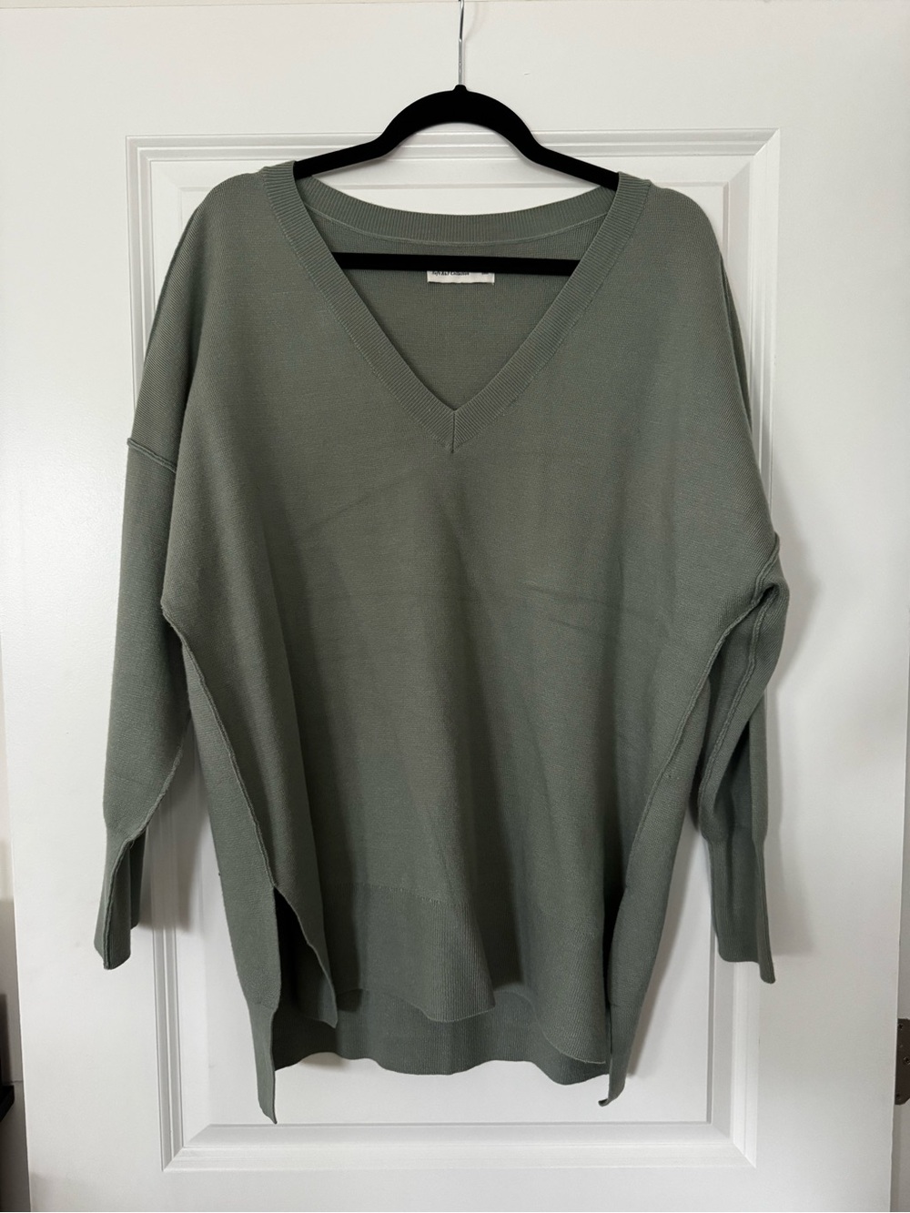 Abercrombie & Fitch Sage Green V-Neck Sweater